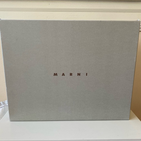 Marni 39 Edgy Classic Rare Unique kitten heel leather pointed toe ankle boots - Picture 13 of 14